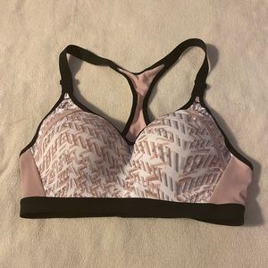 Pink & White Victoria’s Secret Sports Bra. 34B.